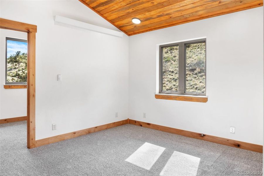 Loft/2nd living area