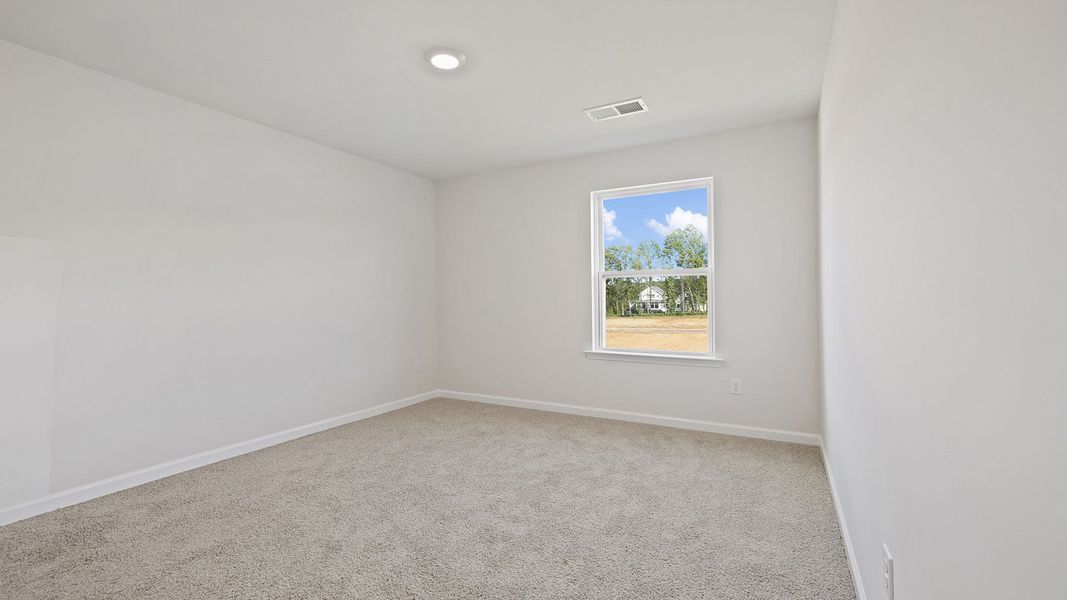 Spacious, unfurnished interior of a new home in Woodhaven, Spartanburg (Image 22).