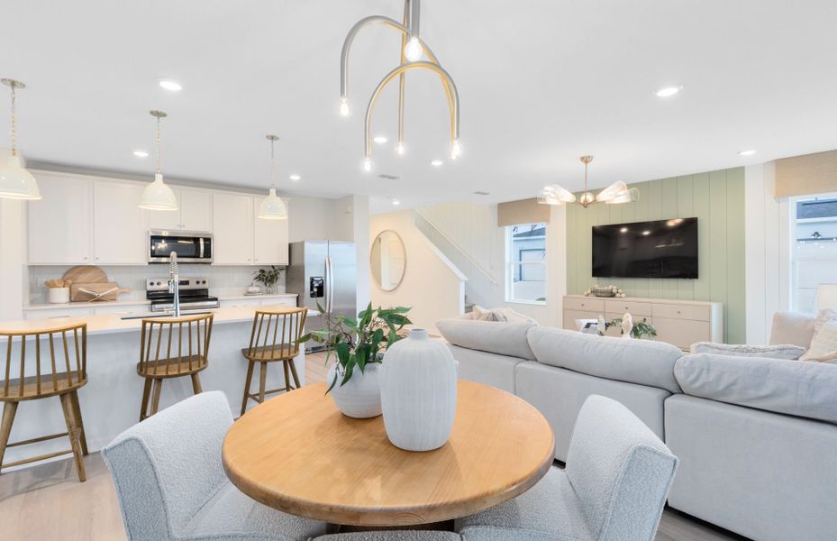 Representative furnished interior of a home built from the Mabel II by Pulte Homes in Parkside Trails, Clermont (Image 17).