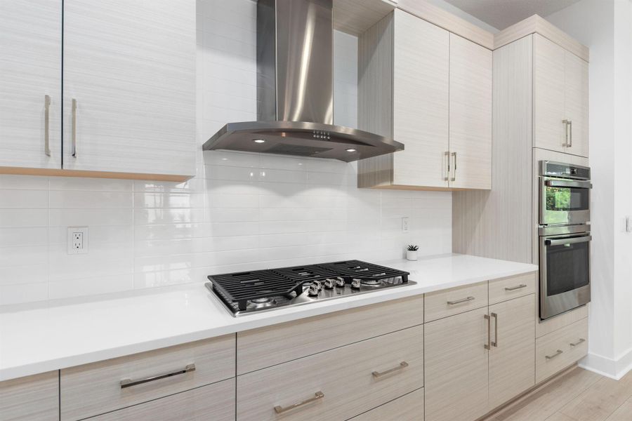 Close-up of interior finishes inside a home in , Palm Beach Gardens (Image 17). Close-up of interior finishes inside a home in , Palm Beach Gardens (Image 17).