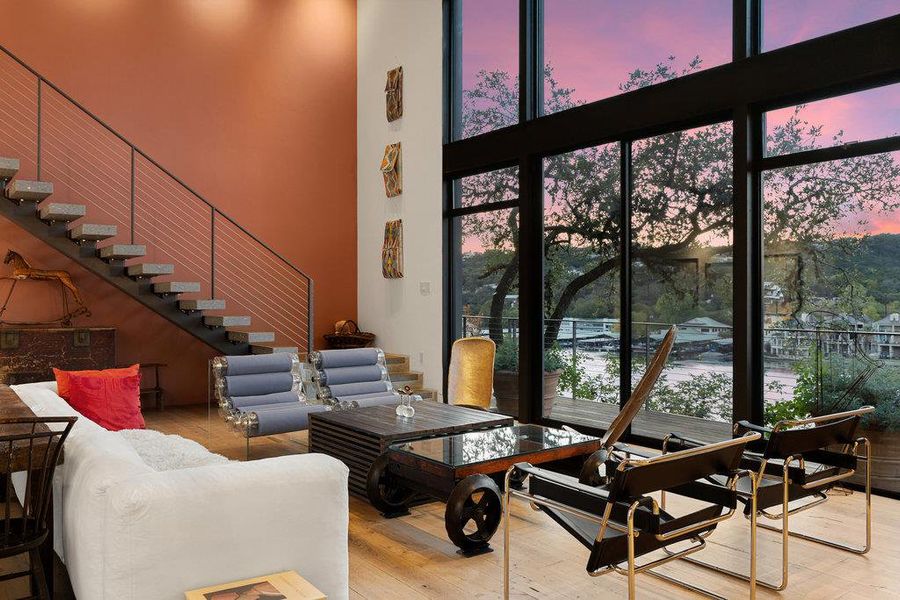 Image 13 of a home in .