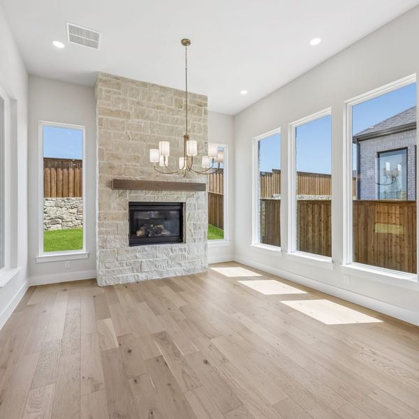 Spacious, unfurnished interior of a new home in StarView, Prosper (Image 57). Spacious, unfurnished interior of a new home in StarView, Prosper (Image 57).