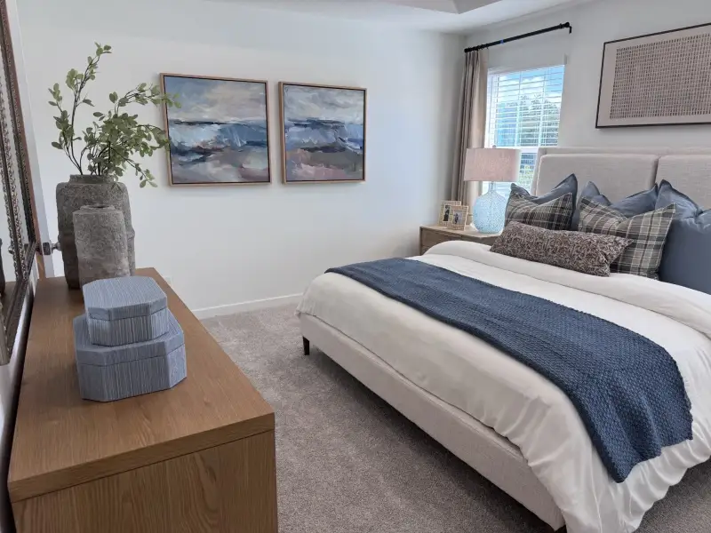 Furnished interior view inside a new home in Whaley Grove Townhomes, St. Cloud (Image 11). Furnished interior view inside a new home in Whaley Grove Townhomes, St. Cloud (Image 11).