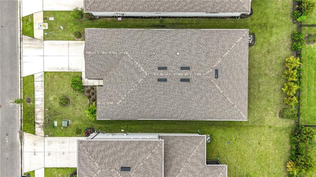 Exterior details and patio area of a home in , Parrish (Image 21).