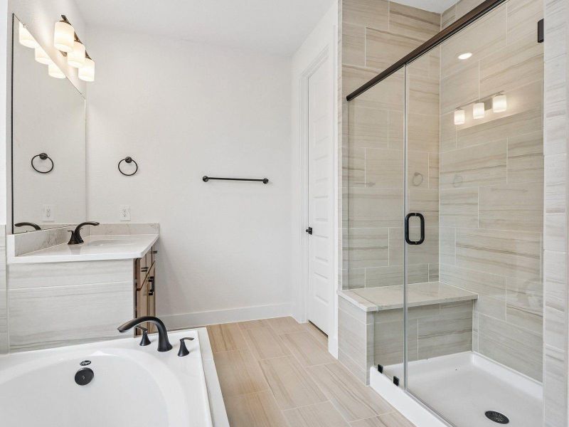 Furnished interior view inside a new home in Kingdom Heights, Rosenberg (Image 11).