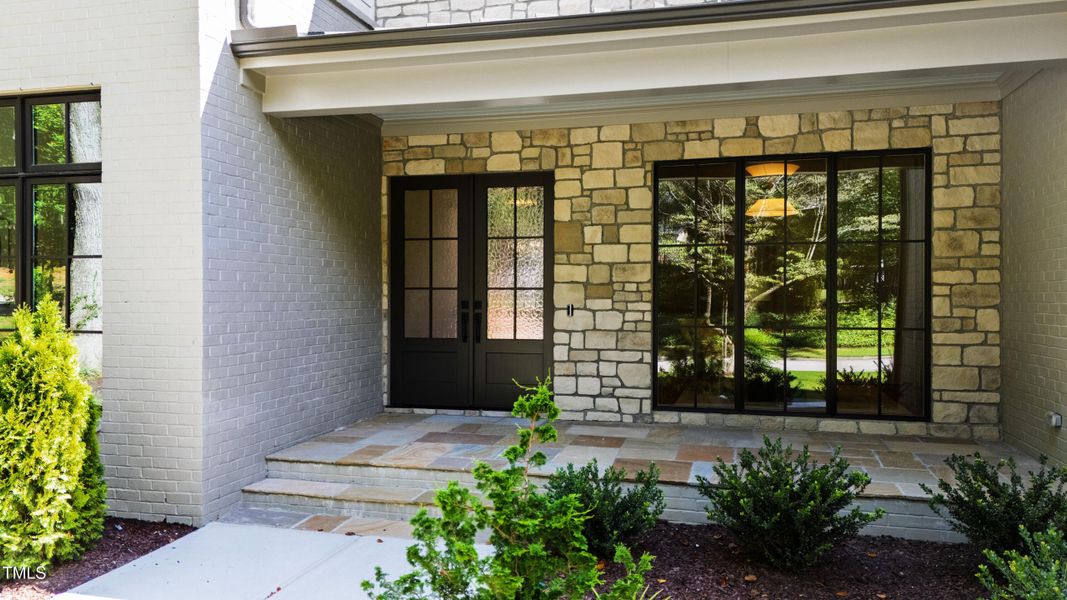 Tanbark (5) Tanbark (5)