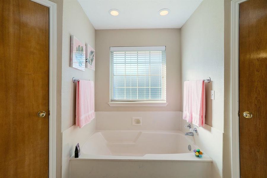 Furnished interior view inside a new home in , Paris (Image 17). Furnished interior view inside a new home in , Paris (Image 17).