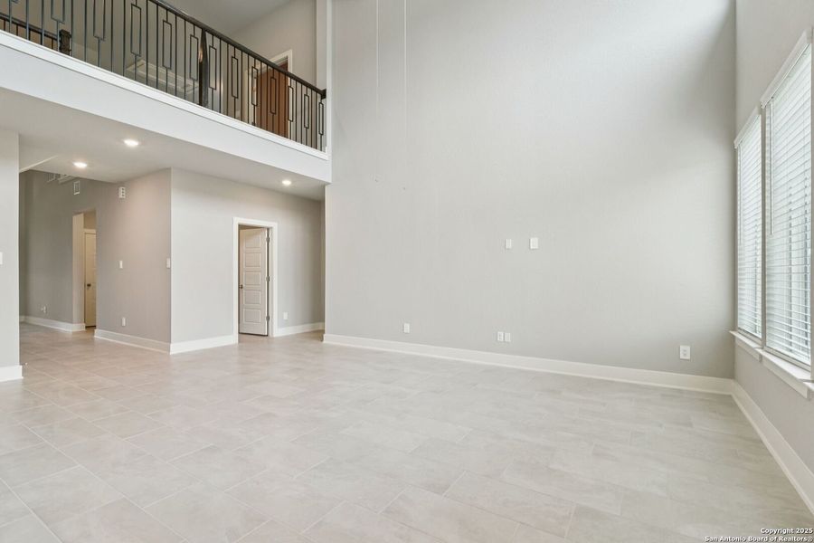 Spacious, unfurnished interior of a new home in Sagebrooke - Classic Series, San Antonio (Image 44). Spacious, unfurnished interior of a new home in Sagebrooke - Classic Series, San Antonio (Image 44).