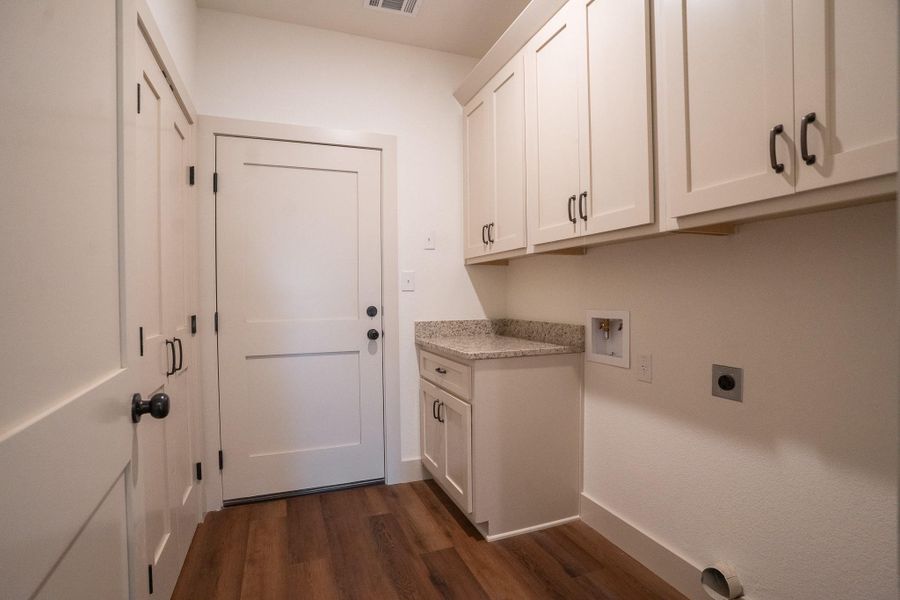 Furnished interior view inside a new home in , Smithville (Image 10).