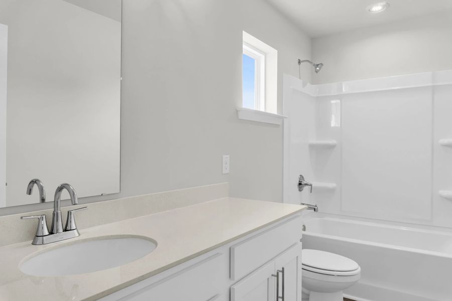 Similar Harrison floorplan. Features and finishes may vary. Similar Harrison floorplan. Features and finishes may vary.