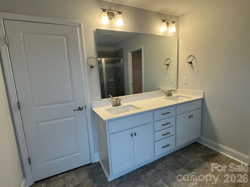 Furnished interior view inside a new home in Northlake, Statesville (Image 10).