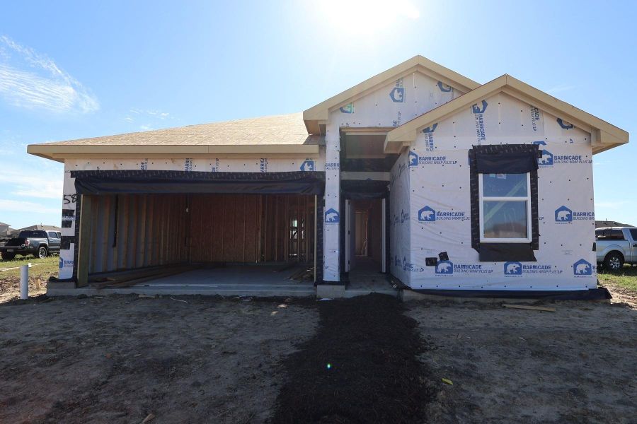 One story home with 3 beds, 2 baths, and 2 car garage