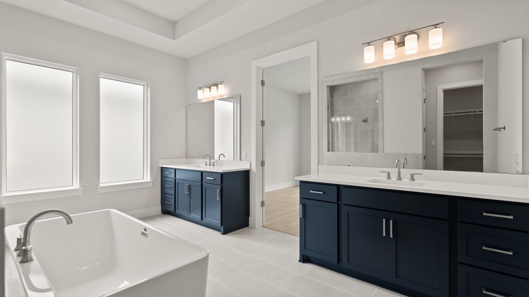 Furnished interior view inside a new home in Turnleaf, Punta Gorda (Image 6).
