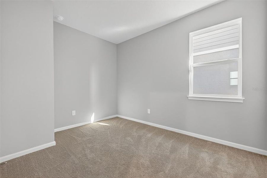 Spacious, unfurnished interior of a new home in Pendleton at Chapel Crossings, Wesley Chapel (Image 15).