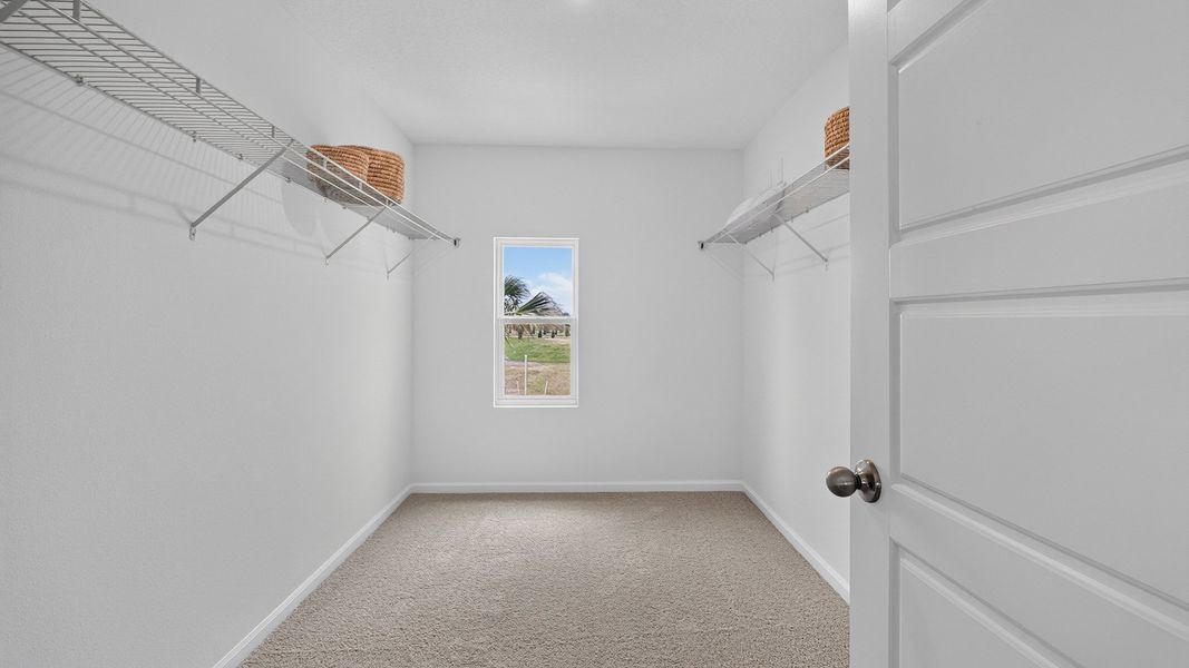 Spacious, unfurnished interior of a new home in Rookery, Green Cove Springs (Image 18).