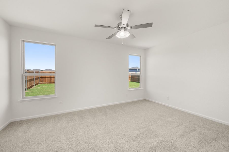 Spacious, unfurnished interior of a new home in Burgess Meadows, Cleburne (Image 26).
