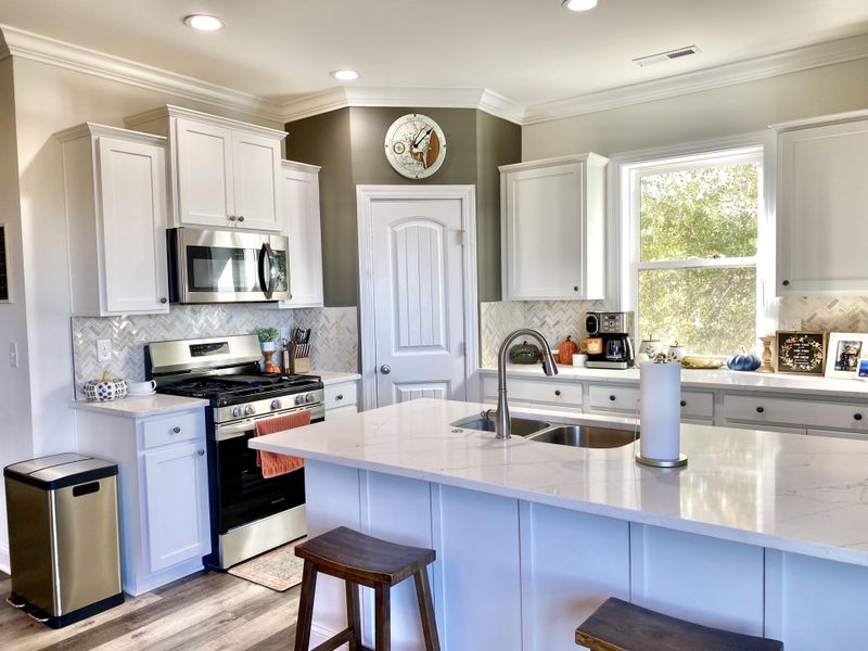 Furnished interior view inside a new home in , Georgetown (Image 12).