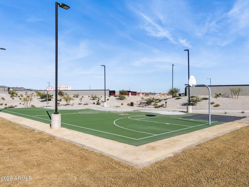 4-web-or-mls-26140-w-lynne-ln