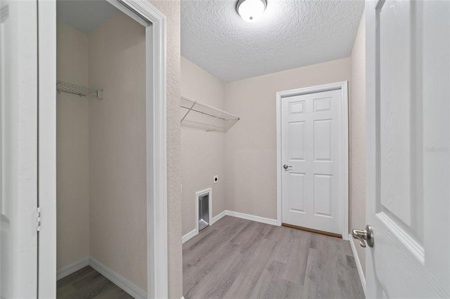 Image 28 of a home in .