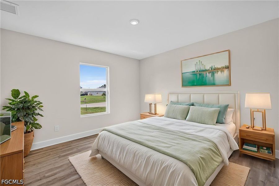 Furnished interior view inside a new home in Cape Coral, Cape Coral (Image 14).