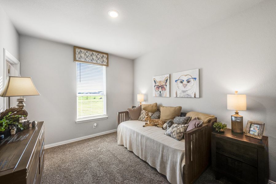 Furnished interior view inside a new home in Oak Valley, Terrell (Image 45).