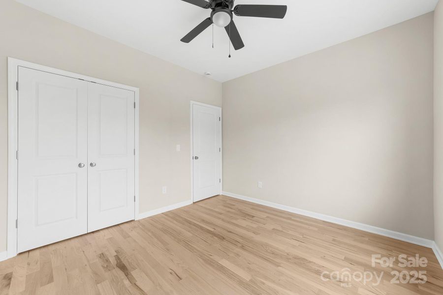 Spacious, unfurnished interior of a new home in , Cherryville (Image 15).