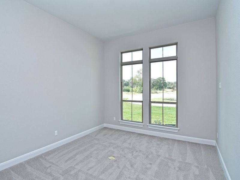 Representative unfurnished interior of a home built from the Avalon by Giddens Homes in Scofield Farms Estates, Georgetown (Image 173).