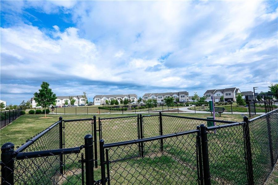 Community amenities in , Lawrenceville (Image 49).