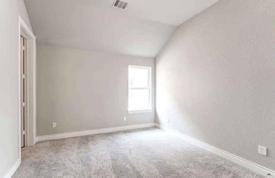 Representative unfurnished interior of a home built from the 2909 by Ravenna Homes in The Woodlands Hills 65′, Willis (Image 36). Representative unfurnished interior of a home built from the 2909 by Ravenna Homes in The Woodlands Hills 65′, Willis (Image 36).