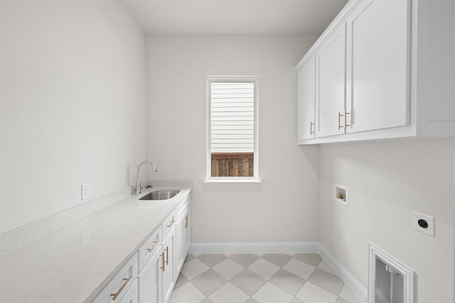 2017 Grey Birch- Laundry Room-1 2017 Grey Birch- Laundry Room-1