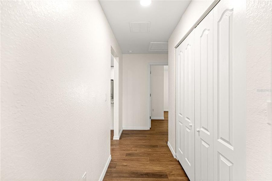 Spacious, unfurnished interior of a new home in , Ocala (Image 33).