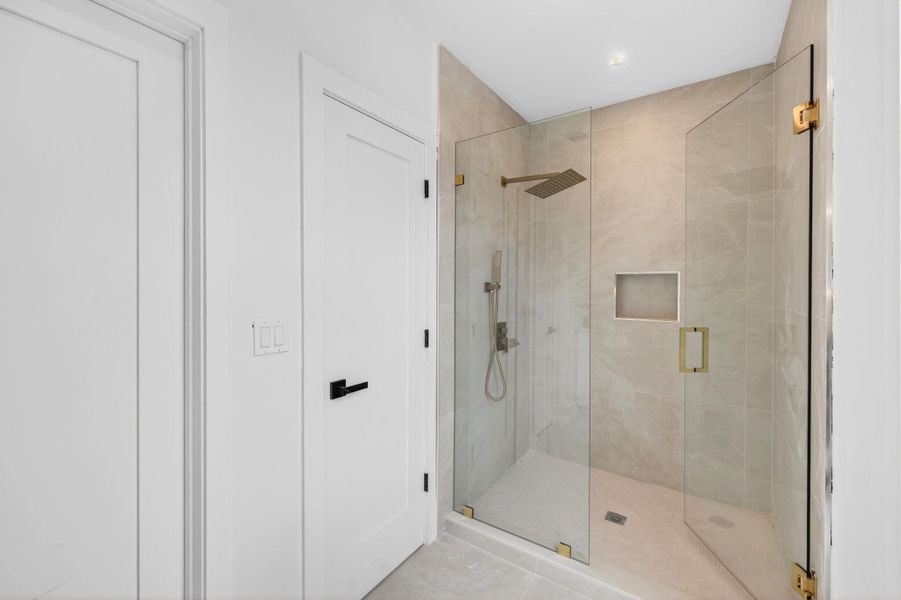 32-web-or-mls-699A8755