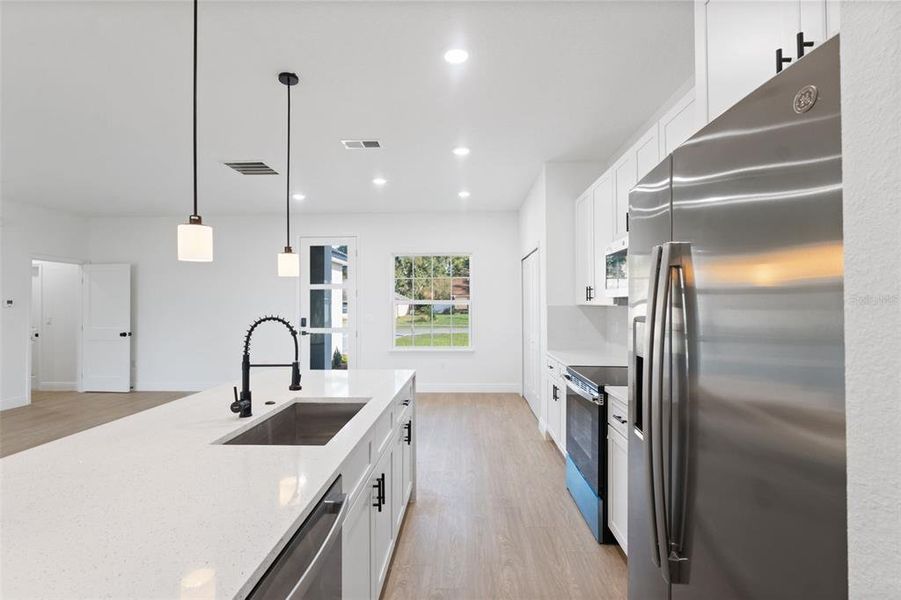 Furnished interior view inside a new home in , Ocala (Image 8).