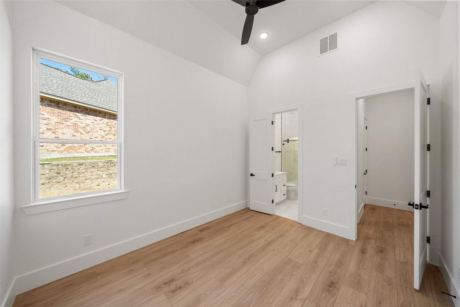 Spacious, unfurnished interior of a new home in , Montgomery (Image 22).