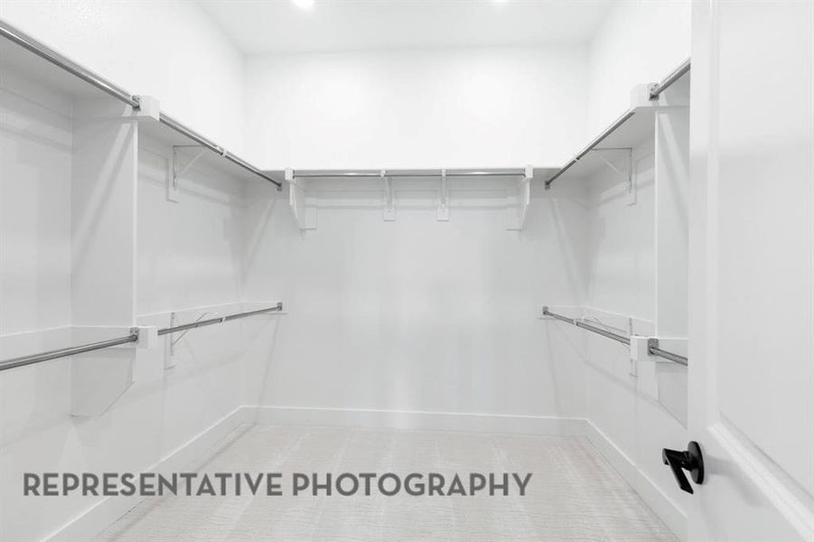 Spacious, unfurnished interior of a new home in Landmark, Denton (Image 20).