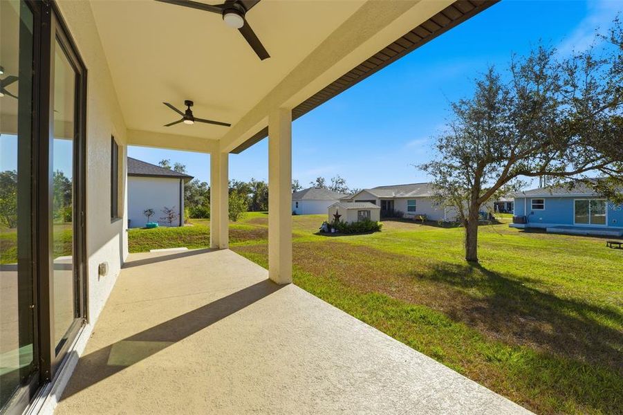 Exterior details and patio area of a home in , Port Charlotte (Image 3).