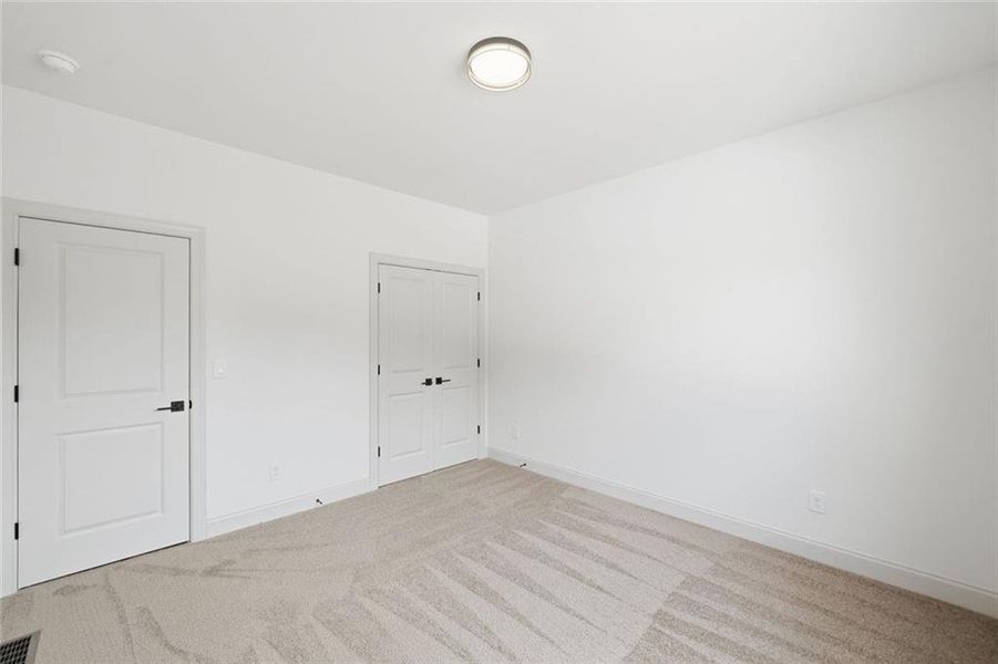 Spacious, unfurnished interior of a new home in , Dawsonville (Image 38).