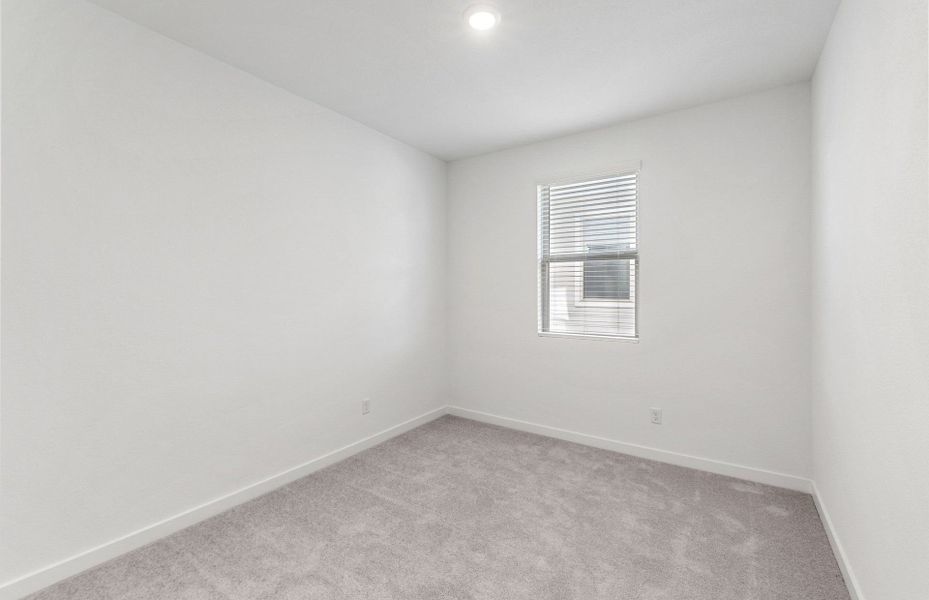 Spacious, unfurnished interior of a new home in Sunfield, Buda (Image 9). Spacious, unfurnished interior of a new home in Sunfield, Buda (Image 9).