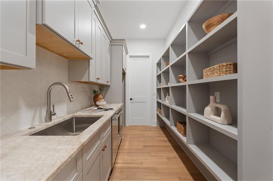 Furnished interior view inside a new home in , Roswell (Image 11).