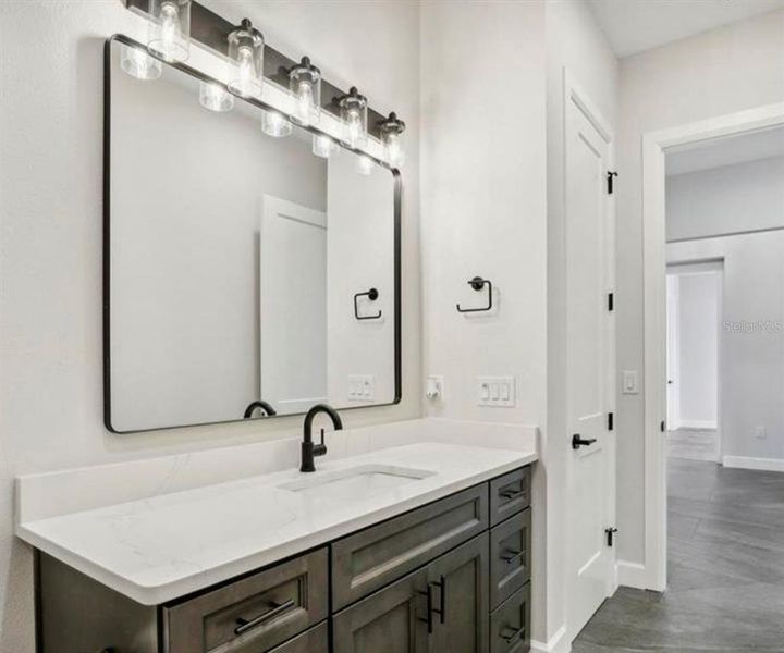 Furnished interior view inside a new home in , Auburndale (Image 18).