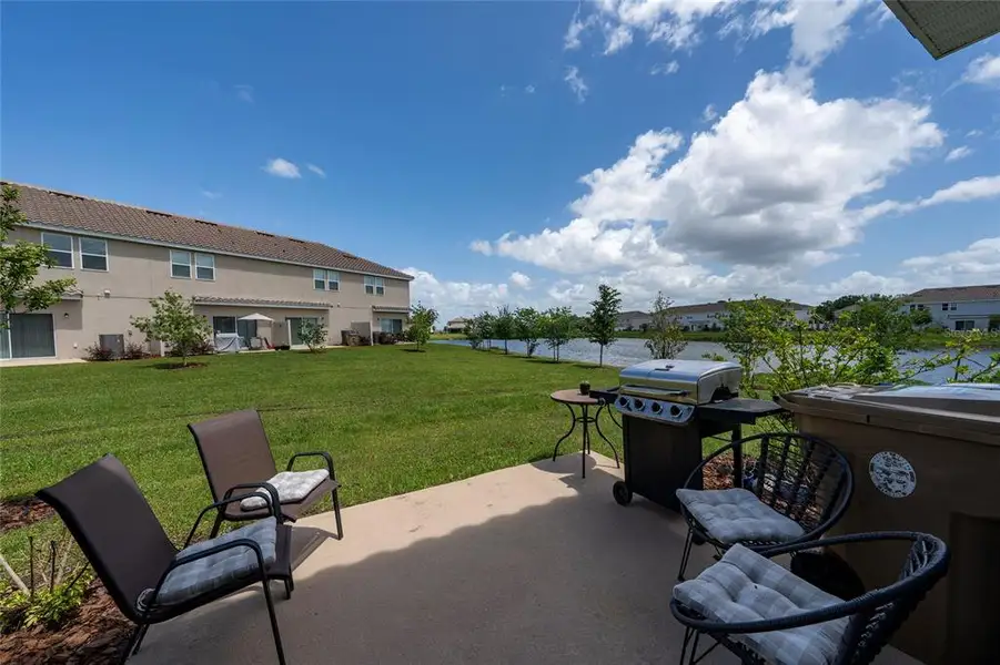 Exterior details and patio area of a home in , Kissimmee (Image 21).