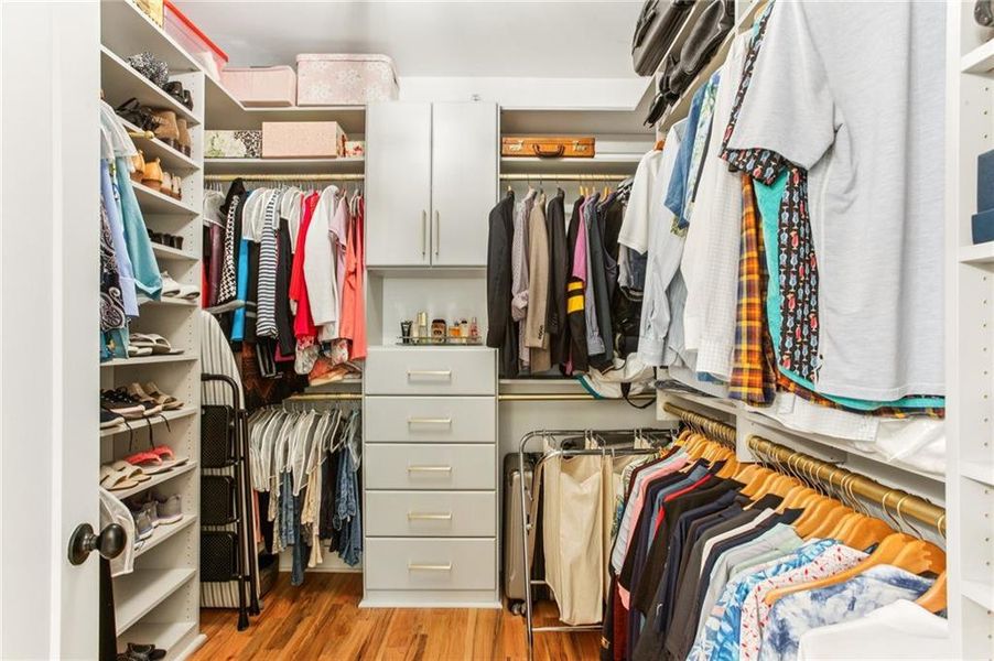 Image 33 of a home in .