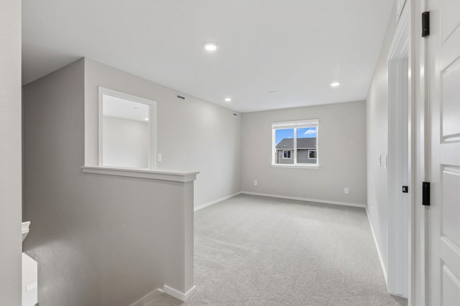 Spacious, unfurnished interior of a new home in Murata Farms, Fort Lupton (Image 16). Spacious, unfurnished interior of a new home in Murata Farms, Fort Lupton (Image 16).