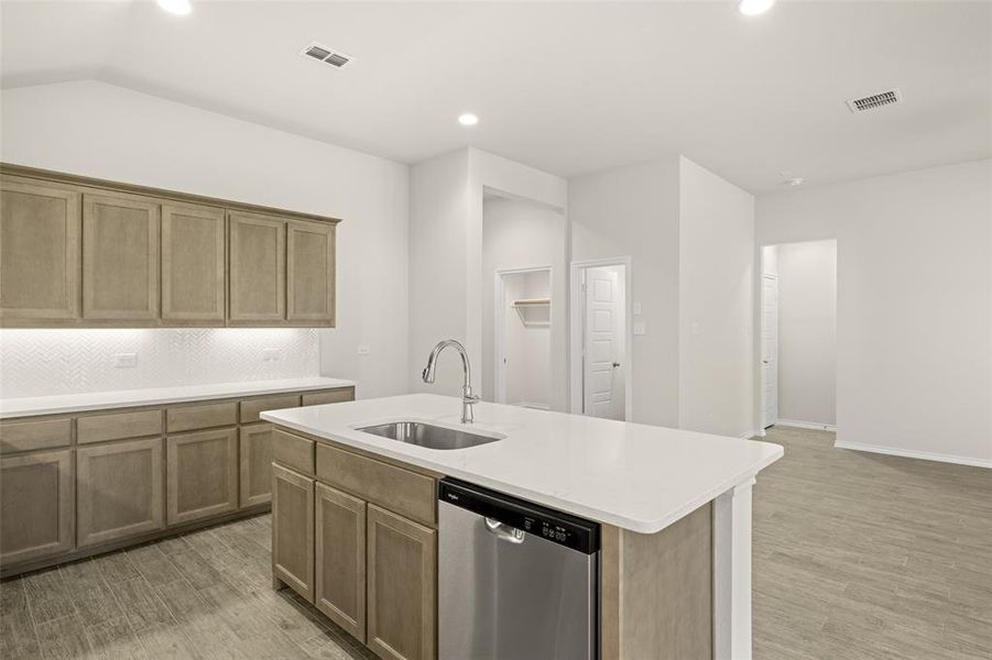 2109 Hickory- Kitchen-4 2109 Hickory- Kitchen-4