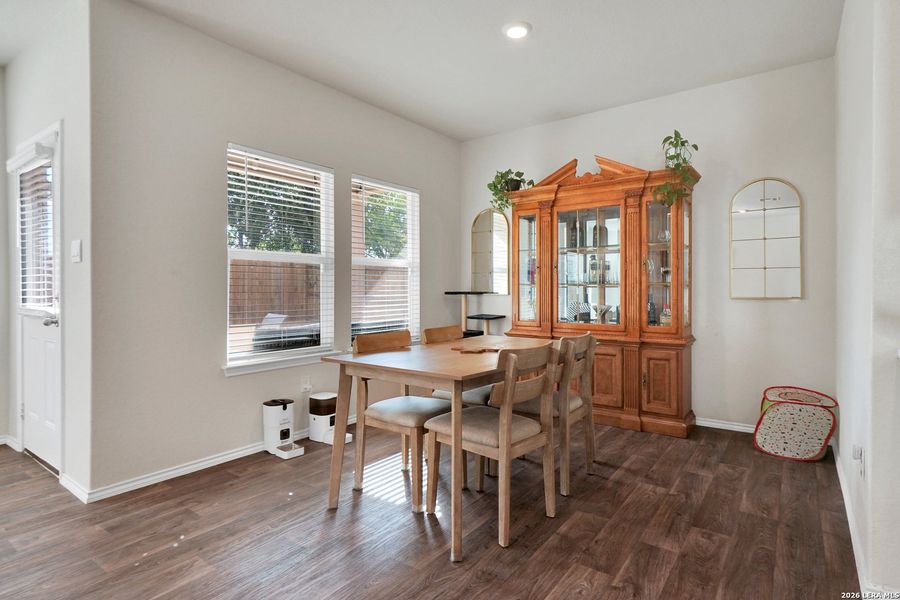Furnished interior view inside a new home in Salado Creek, San Antonio (Image 19). Furnished interior view inside a new home in Salado Creek, San Antonio (Image 19).