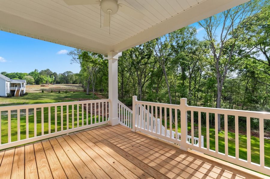 Exterior details and patio area of a home in Timberland Grove, Anderson (Image 3).