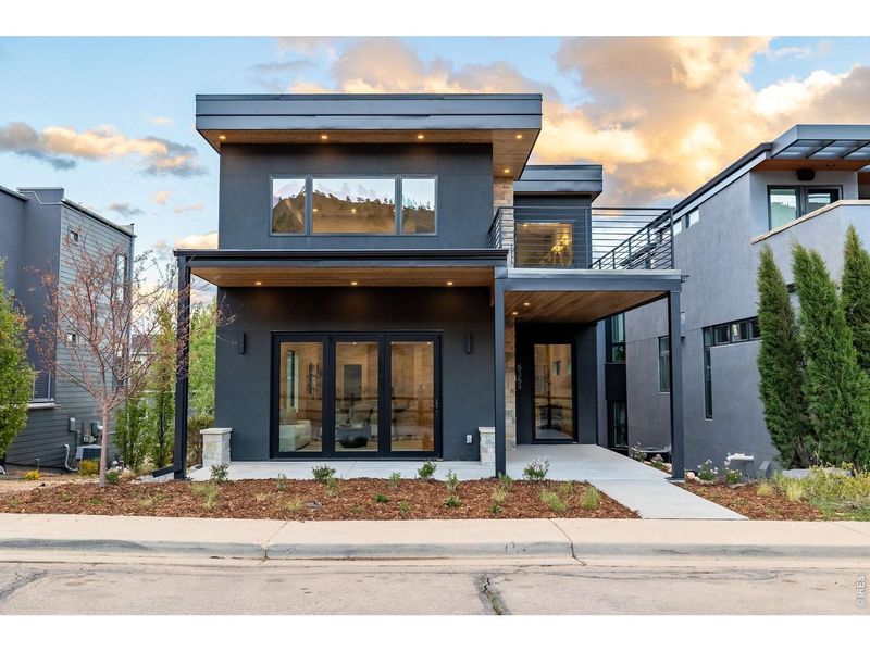 Image 40 of a home in .