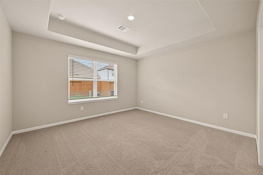 Spacious, unfurnished interior of a new home in Wayside Village, Houston (Image 29).