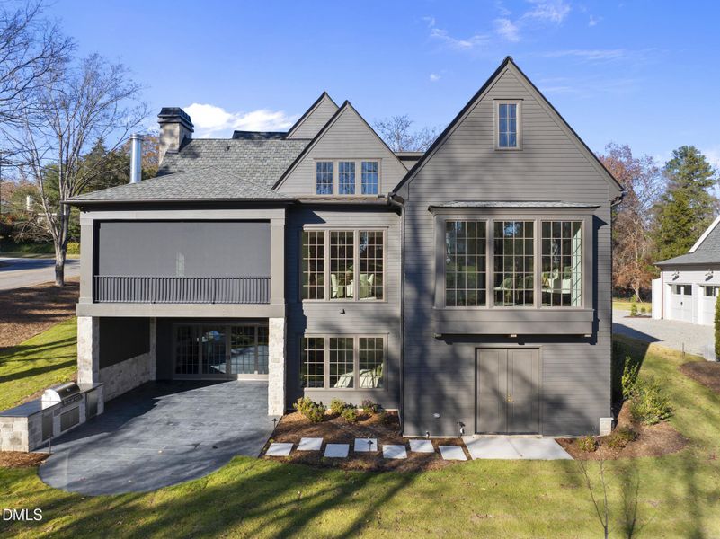 DJI_20251124142735_0029_D