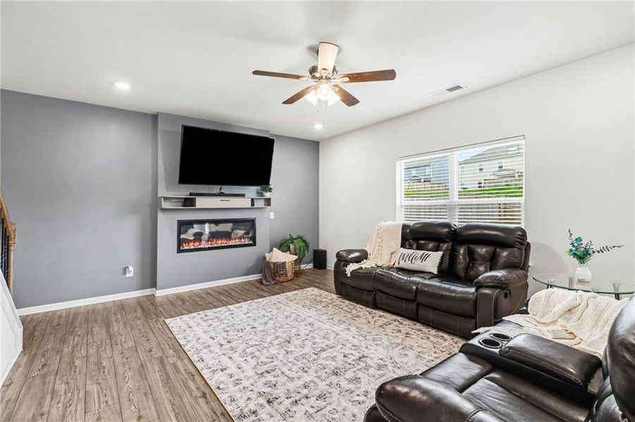 Furnished interior view inside a new home in , Cartersville (Image 24).